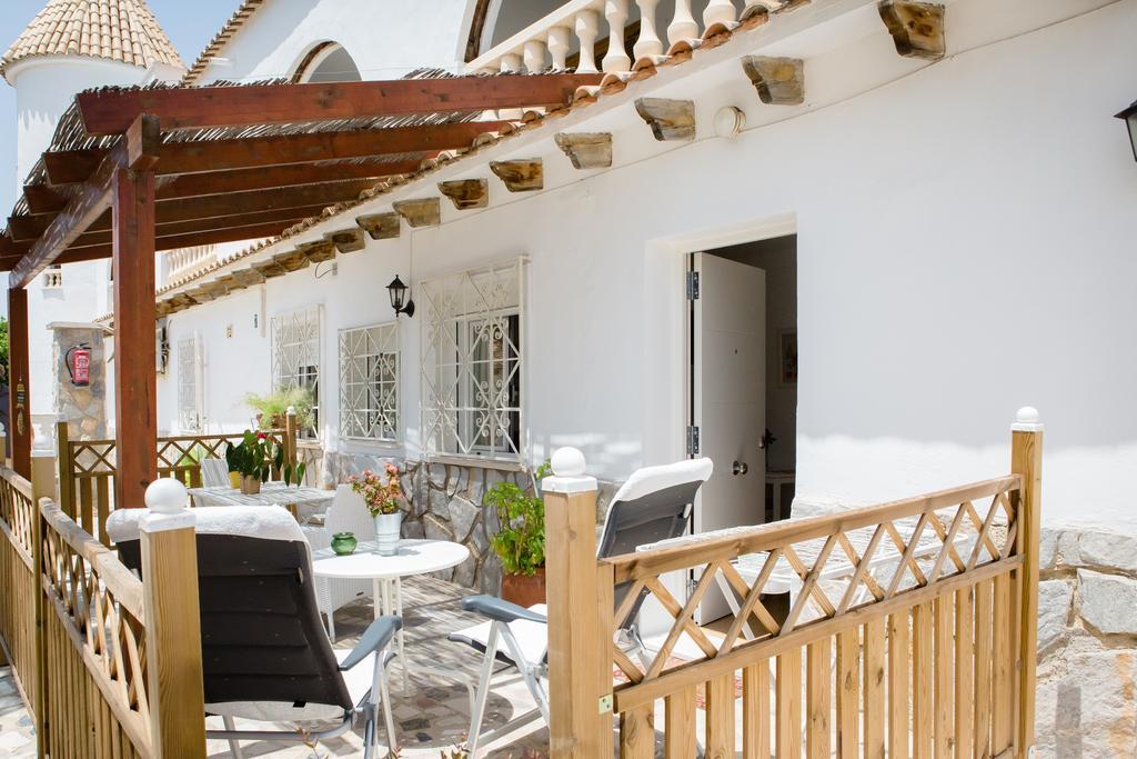 Apartamentos Casa Torres - Adults Only Альбир Экстерьер фото
